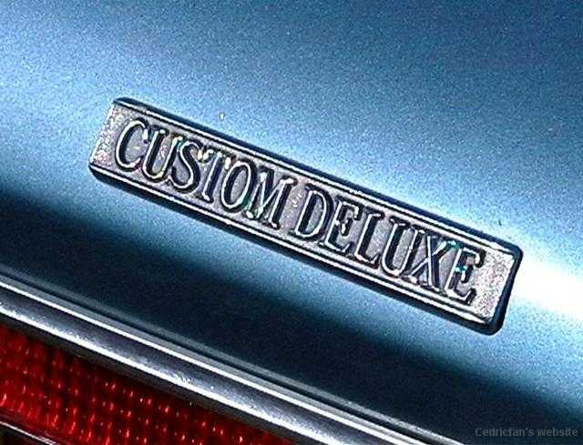 CustomDeLuxe